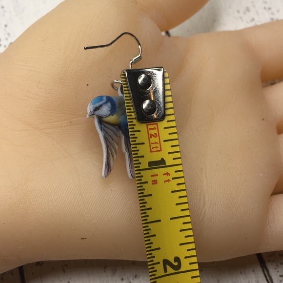 Bird Acrylic Earrings - Picture 7 of 8